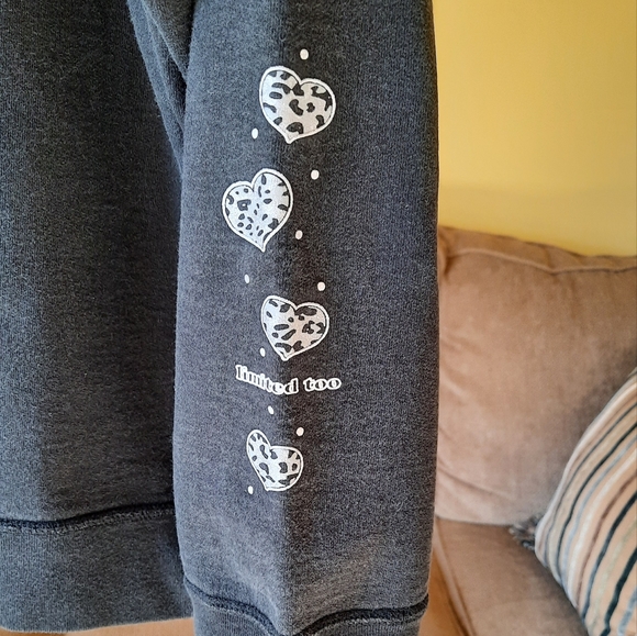 Girl's Vintage Limited Too Black Sweatshirt - Picture 2 of 6
